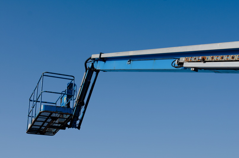 Pembinaan dan Sertifikasi K3 Operator Boom Lift Blended by KEMNAKER RI