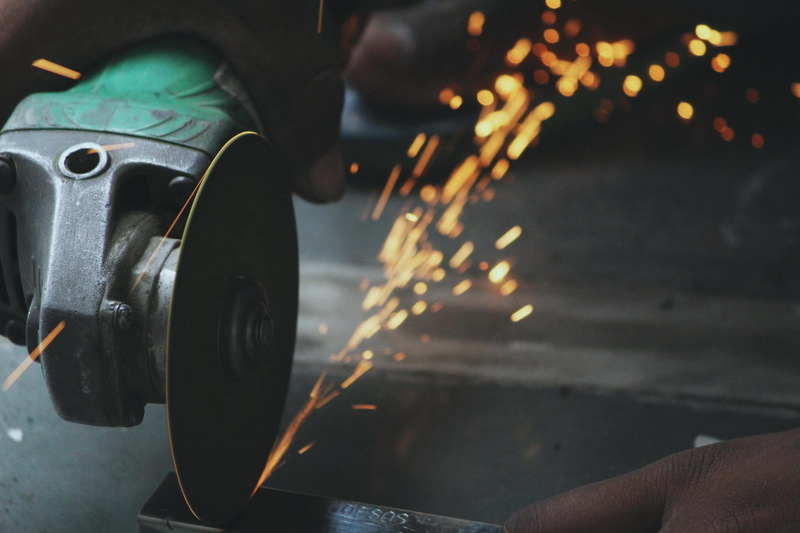 Online Training – Grinding Machine (Mesin Gerinda)